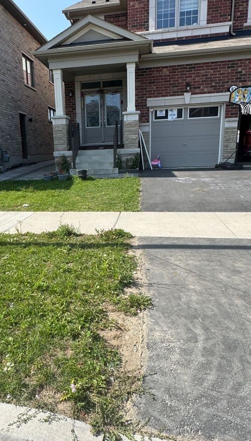 bsmt-83 Barkerville Dr, Whitby, ON, L1P0L8 | Card Image