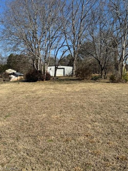 1922 Long Dairy Rd, Graham, NC, 27253-8529 | Card Image