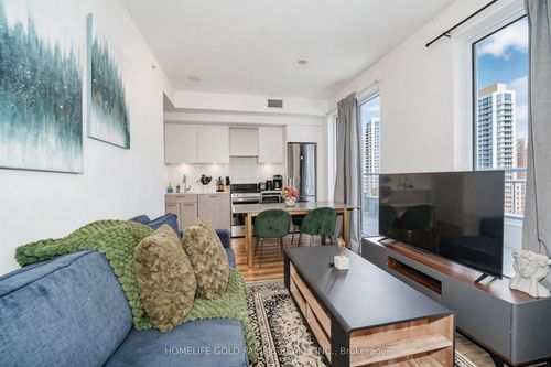 925-251 Jarvis St, Toronto, ON, M5B0C3 | Card Image