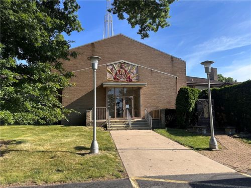 33 Lewin Ln, Churchill Boro, PA, 15235 | Card Image