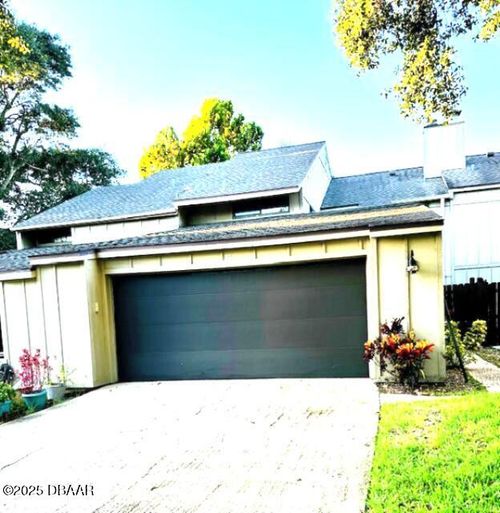 23 Autumnwood Trl, ORMOND BEACH, FL, 32174-4335 | Card Image