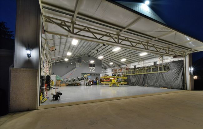 Airplane Hangar | Image 34