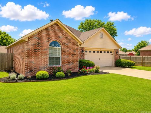 12 Sarah Ct, Greenbrier, AR, 72058-9122 | Card Image