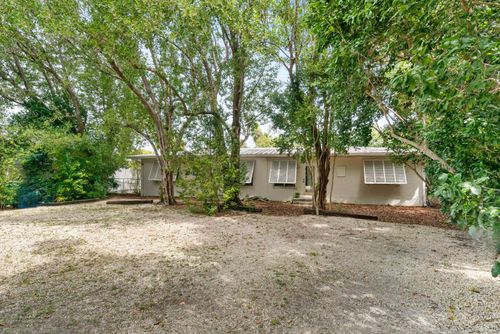 230 Apache St, Tavernier, FL, 33070-2103 | Card Image