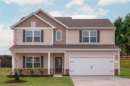 243 Macintosh Drive, King, NC, 27021 | Card Image