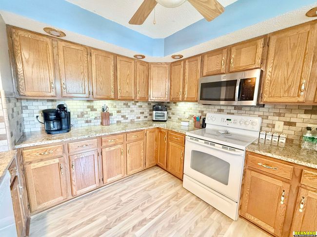 1600 Central Ave, House other with 5 bedrooms, 3 bathrooms and 2 parking in Auburn NE | Image 25