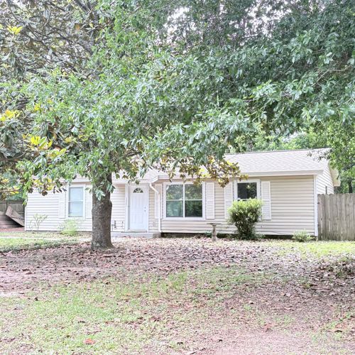 1321 Sunshine Drive, Crestview, FL, 32539 | Card Image