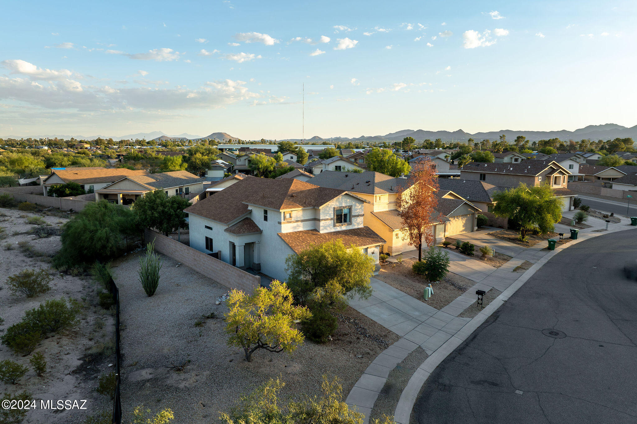 Tyler River Dr, Tucson, AZ 85705