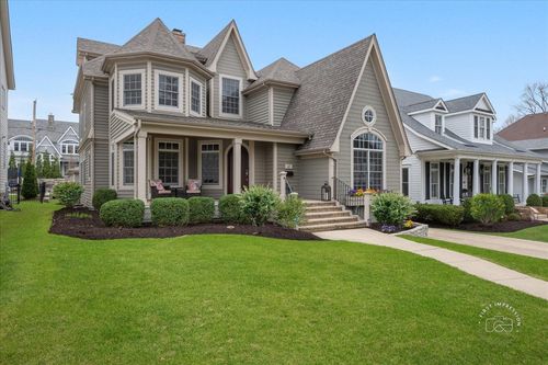 427 S Sleight St, Naperville, IL, 60540-5440 | Card Image