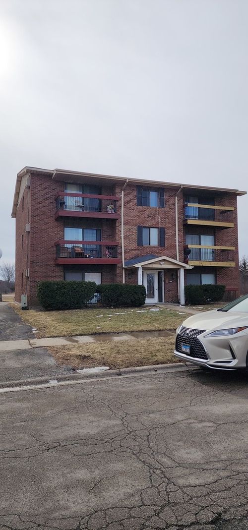 3f-4561 Heartland Dr, Richton Park, IL, 60471-2414 | Card Image