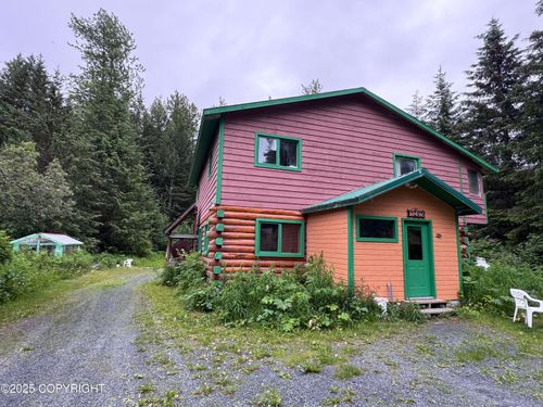 12492 Camelot Dr, Seward, AK, 99664 | Card Image