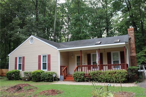7401 Velvet Antler Dr, Midlothian, VA, 23112-1916 | Card Image