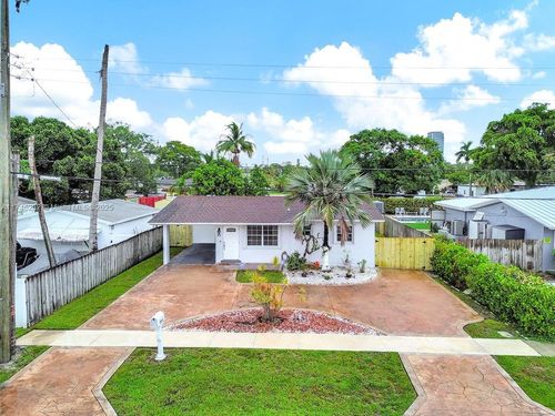 713 Sw 6th Ave, Hallandale Beach, FL, 33009-6902 | Card Image