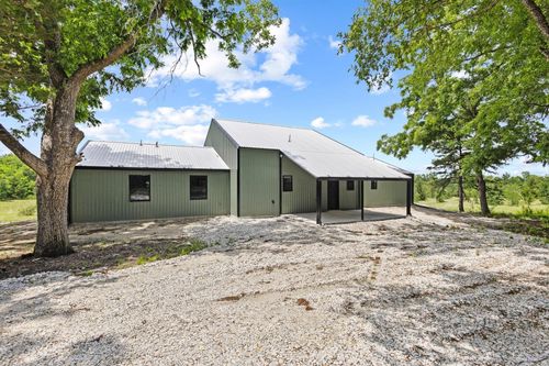 516 County Road 27450, Honey Grove, TX, 75446-6412 | Card Image