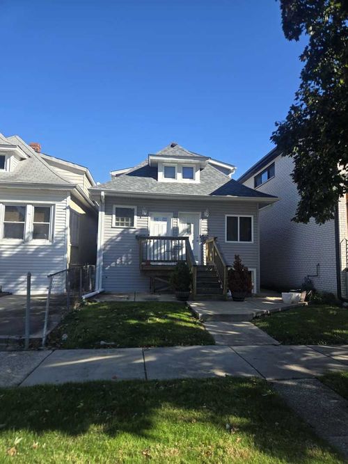 1403 N 22nd Ave, Melrose Park, IL, 60160-3129 | Card Image
