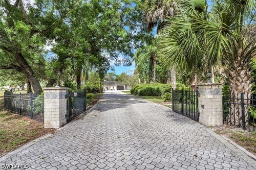 27126 Rue De Paix, Bonita Springs, FL, 34135-6249 | Card Image