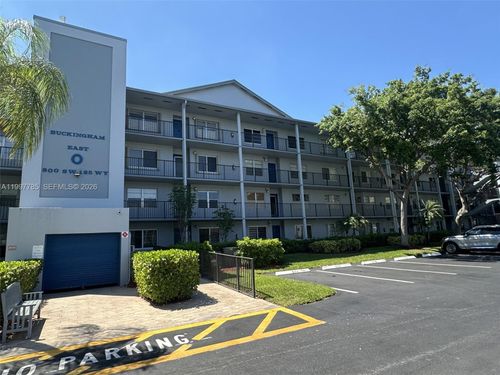 apt-311o-800 Sw 125th Way, Pembroke Pines, FL, 33027-6716 | Card Image