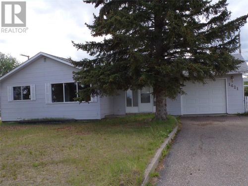 1421 115 Ave, Dawson Creek, BC, V1G3C4 | Card Image