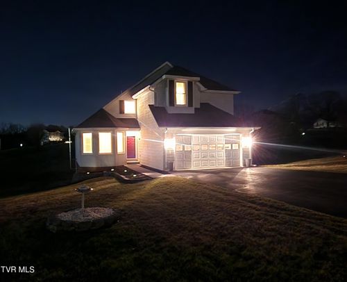 15512 Woodstone Cir, Bristol, VA, 24202-4026 | Card Image