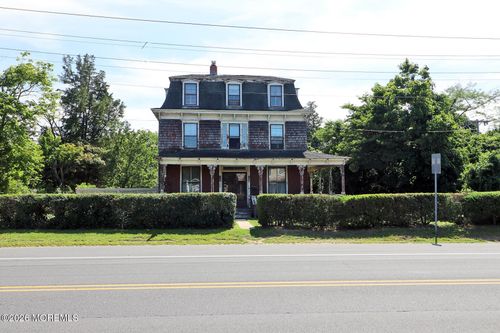 105 E Bay Ave, MANAHAWKIN, NJ, 08050-3109 | Card Image