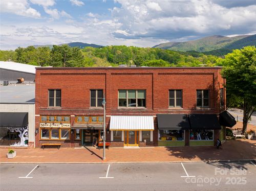 1-14 N Main St, Waynesville, NC, 28786-3889 | Card Image