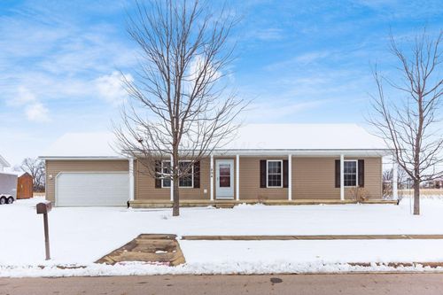 894 Linden Ave, Washington Court House, OH, 43160-1293 | Card Image