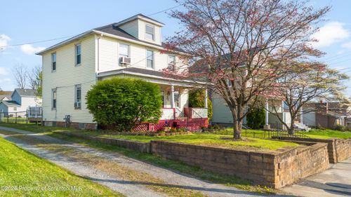 435 Foote Ave, Duryea, PA, 18642-1453 | Card Image