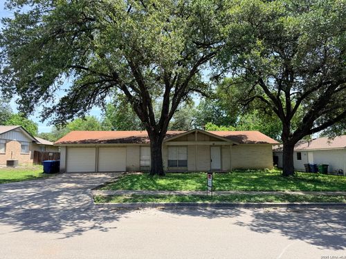 4915 Sierra Madre Dr, San Antonio, TX, 78233-6353 | Card Image