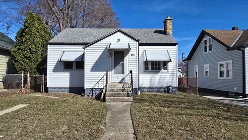 417 S Lewis Ave, Waukegan, IL, 60085-5231 | Card Image