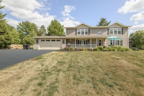 W5247 Plantation Road, SUGAR CREEK, WI, 53121 | Card Image
