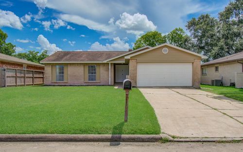 16822 Bougainvilla Ln, Friendswood, TX, 77546-3416 | Card Image