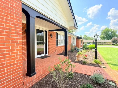 312 Willow Rd, Hillsboro, KS, 67063-1906 | Card Image