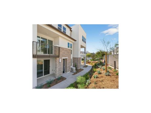 2604 Everly Dr, San Diego, CA, 92108-2663 | Card Image