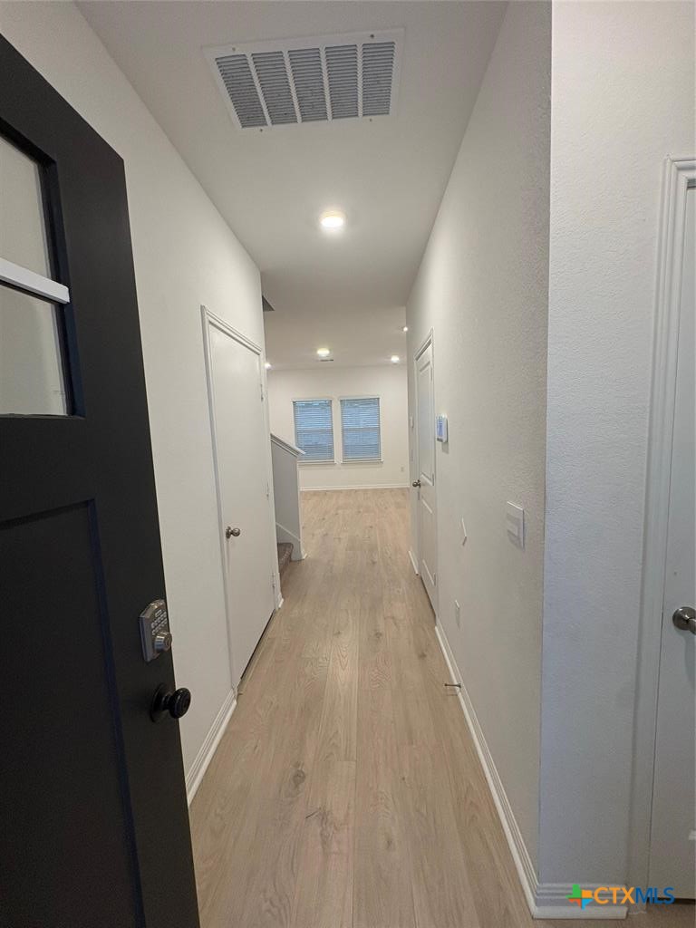 Residential Lease in Buda 5