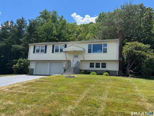 210 Cloudland Rd, North Haven, CT, 06473-4010 | Card Image