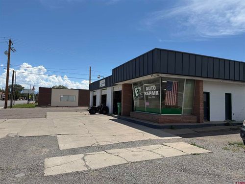 310 S Townsend Ave, Montrose, CO, 81401-4258 | Card Image