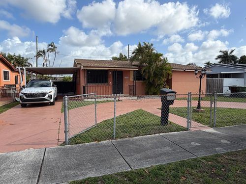 1185 W 32nd St, Hialeah, FL, 33012 | Card Image