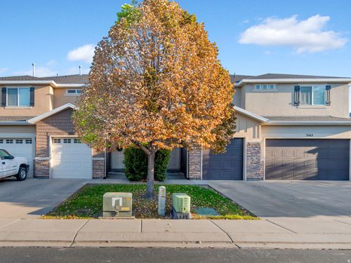 3166 Desert Lily Dr, Lehi, UT, 84043-6662 | Card Image