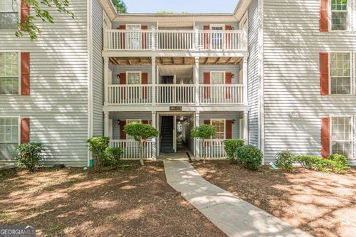 215 Cobblestone Trl, Avondale Estates, GA, 30002-1224 | Card Image