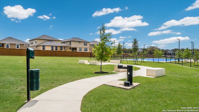 22906 Double Bogey, House other with 3 bedrooms, 2 bathrooms and null parking in San Antonio TX | Image 15