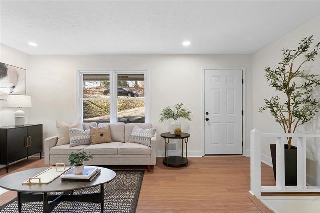 7000 Woodland Pl Nw, House other with 3 bedrooms, 2 bathrooms and null parking in Kennesaw GA | Image 5