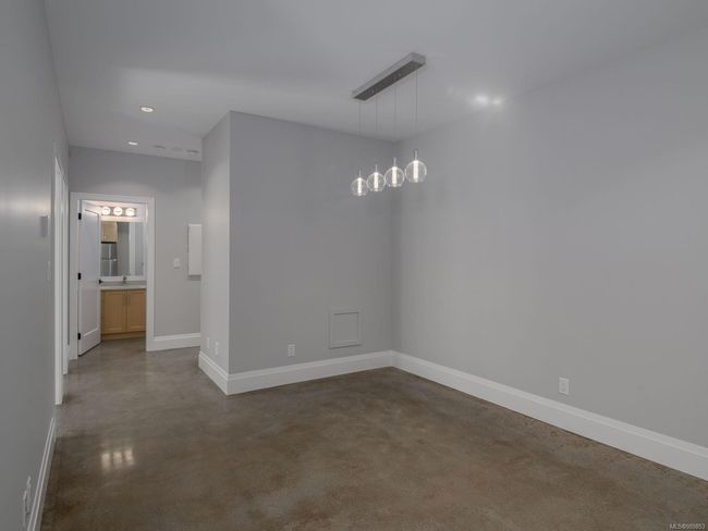 Suite Dining Area | Image 55