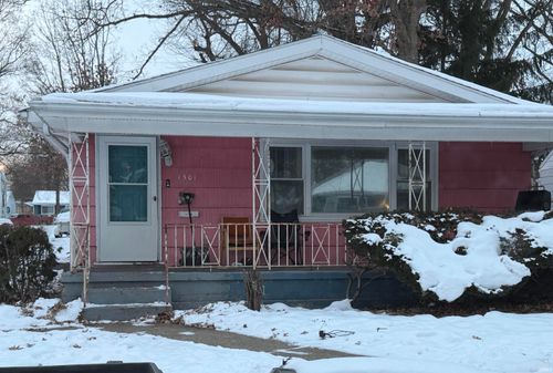 1501 Huey St, South Bend, IN, 46628-2952 | Card Image