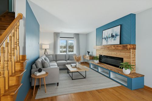 4202 Sylvia Ln S, Shoreview, MN, 55126-6421 | Card Image