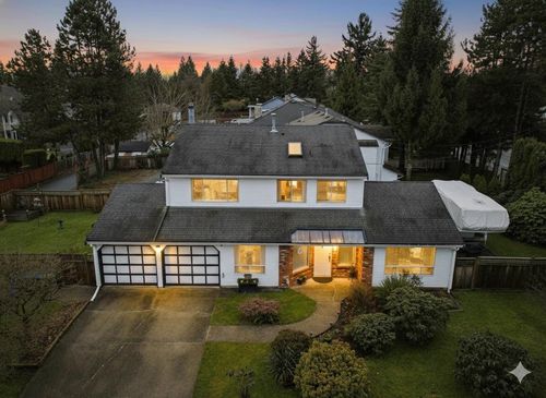 15618 93 Ave, Surrey, BC, V4N3B2 | Card Image