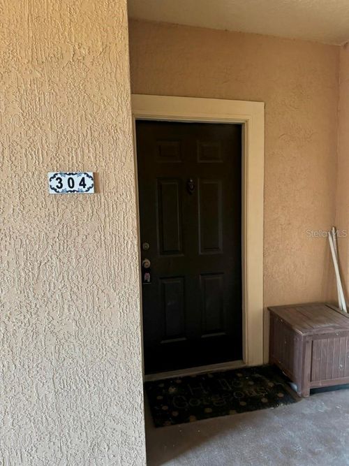 apt-304-5554 Metrowest Blvd, ORLANDO, FL, 32811-2459 | Card Image
