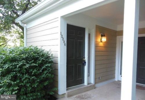 474-12286 Fort Buffalo Cir, FAIRFAX, VA, 22033-2834 | Card Image