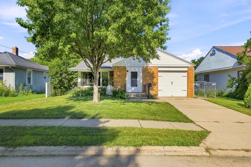 1043 State St, Ottawa, IL, 61350-4461 | Card Image