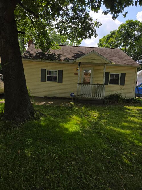 708 Fairyland Ave, Jackson, MI, 49202-2651 | Card Image