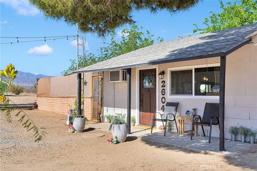 26042 E Avenue U8, Llano, CA, 93544 | Card Image